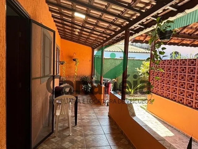 Imagem 16: Casa Confortável e Ampla com 5 Dormitórios para Venda no Bairro do Rocio em Cananéia/Sp