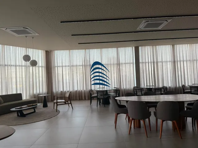 Imagem 2: OCEAN VIEW Apartamento com 3/4 sendo 1 suíte, frente mar à venda