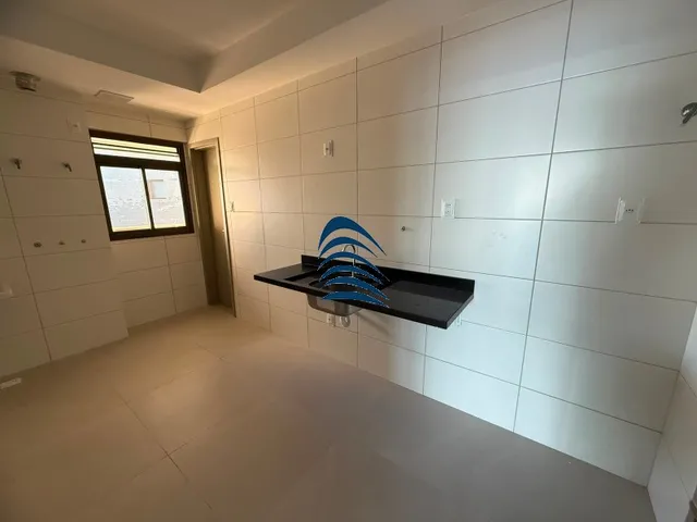Imagem 11: OCEAN VIEW Apartamento com 3/4 sendo 1 suíte, frente mar à venda