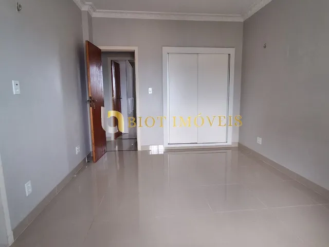 Imagem 3: Apartamento À Venda no Ingá, Niterói-Rj! 3 Quartos, 1 Suíte, 120M². Venha Conhecer Seu Novo Lar!