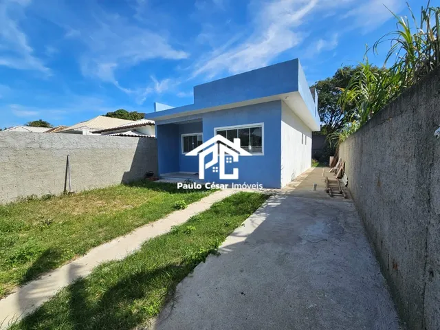 Imagem: A casa possui 2 Dormitórios, 1 Suíte, 1 Banheiro, 1 Vaga