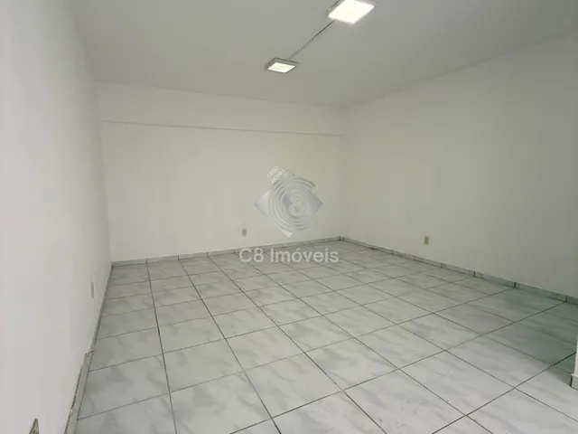 Imagem 2: Sala Comercial para Locação na Galeria Farah - santa Cruz do Sul - Rs