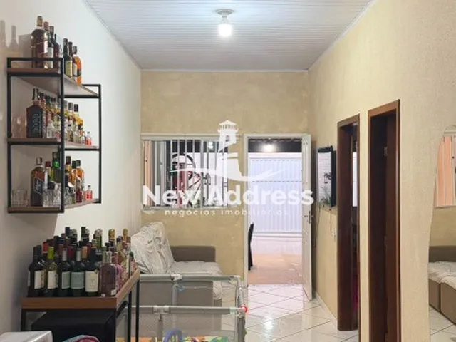 Imagem 6: Casa com área gourmet, churrasqueira e garagem para 2 carros