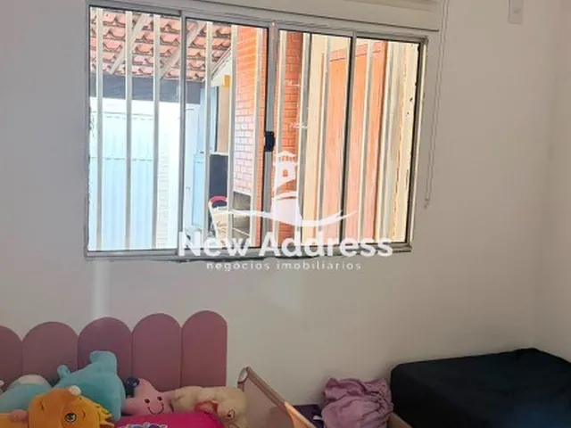 Imagem 3: Casa com área gourmet, churrasqueira e garagem para 2 carros