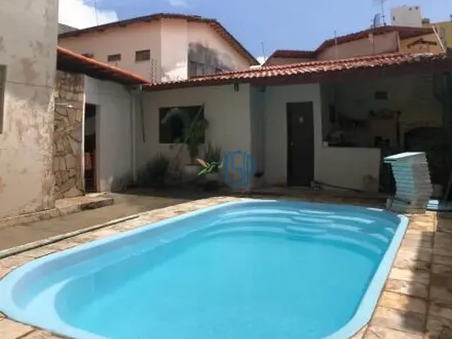 Imagem: Casa Duplex com Piscina e Área Gourmet