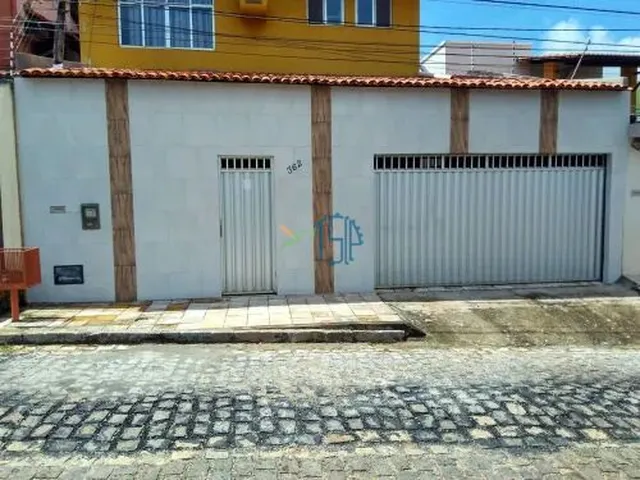 Imagem 5: Casa Duplex com Piscina e Área Gourmet | 4 Quartos | 2 Suítes