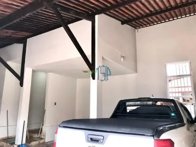 Imagem 2: Casa Duplex com Piscina e Área Gourmet | 4 Quartos | 2 Suítes