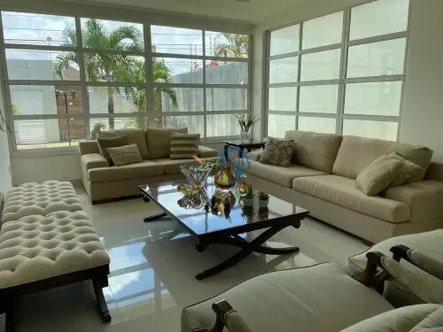 Imagem: CASA REFORMADA E MODERNIZADA NO PARQUE DAS