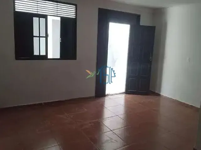 Imagem 11: CASA AMPLA COM 4 QUARTOS, SUÍTE, 360M² DE TERRENO E 3 VAGAS À VENDA EM NEÓPOLIS!