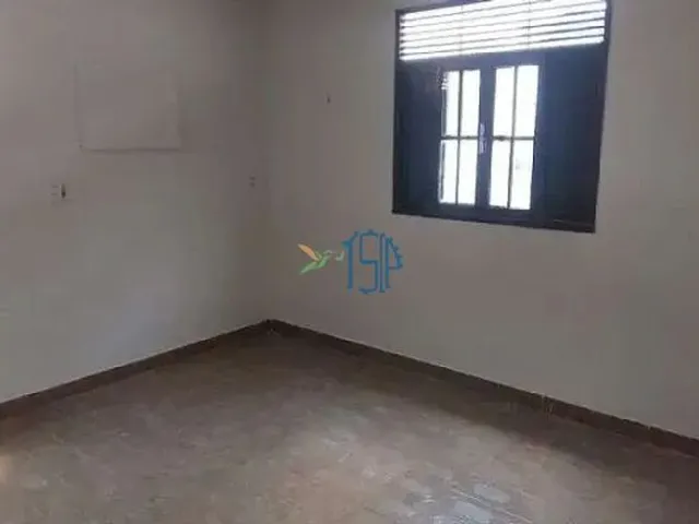 Imagem 9: CASA AMPLA COM 4 QUARTOS, SUÍTE, 360M² DE TERRENO E 3 VAGAS À VENDA EM NEÓPOLIS!