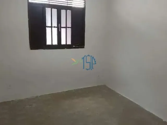 Imagem 6: CASA AMPLA COM 4 QUARTOS, SUÍTE, 360M² DE TERRENO E 3 VAGAS À VENDA EM NEÓPOLIS!