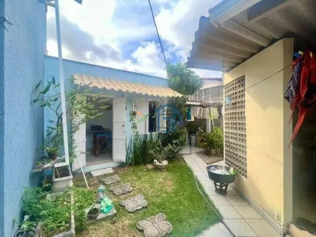 Imagem 2: CASA AMPLA COM 4 QUARTOS, SUÍTE E 360M² DE TERRENO À VENDA EM NEÓPOLIS!