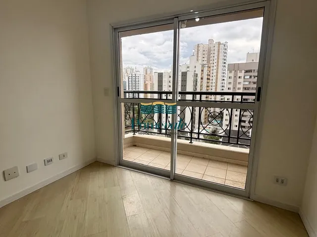 Imagem: O apartamento possui 3 Dormitórios, 1 Suíte, 2 Banheiros,