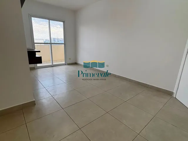 Imagem: O apartamento possui 3 Dormitórios, 1 Suíte, 2 Banheiros,