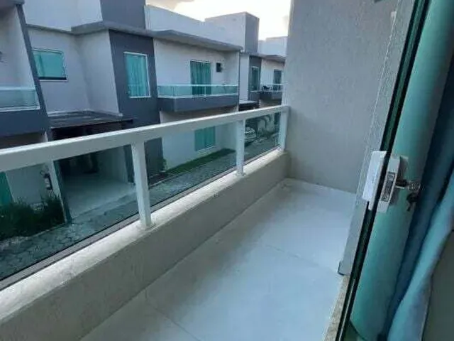 Imagem 2: Vendo linda Casa com piscina privativa e no condomínio com 4 suítes amplas, reformada
