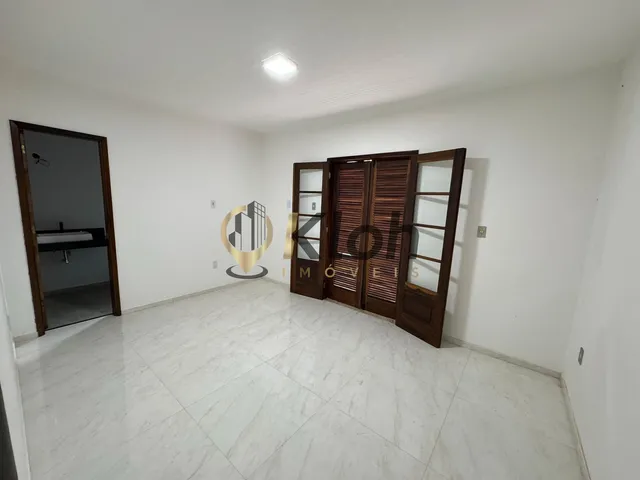 Imagem 3: Oportunidade! Excelente Residência C/ 3 Quartos (1 Suíte) Piscina Próximo Ao Hotel Quitandinha!