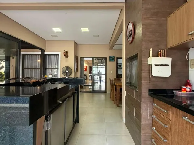 Imagem 5: Sobrado no Condomínio Belvedere I à venda por R$ 2.300.000,00