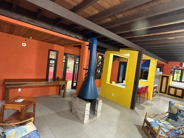Imagem 15: Casa Exclusiva Inspirada em Bali À Beira da Lagoa 3 Suítes, Hidromassagem e Chalé Mobiliado