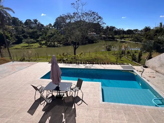 Imagem 7: Casa com 4 Suites no Condomínio Solar das Palmeiras
