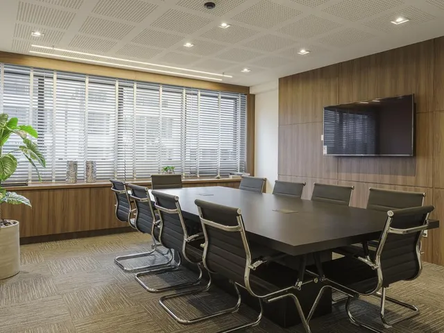 Imagem 5: Sala Comercial para Venda em Curitiba / Pr no Bairro Vila Izabel