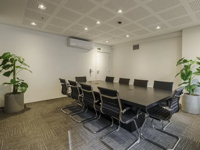 Imagem 3: Sala Comercial para Venda em Curitiba / Pr no Bairro Vila Izabel