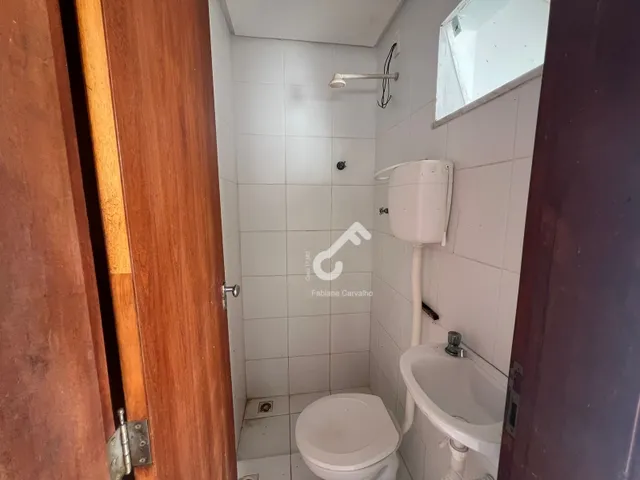 Imagem 4: ESTRADA DO COCO, Abrantes. Duplex composto de 4 quartos sendo 1 suíte superior e 1