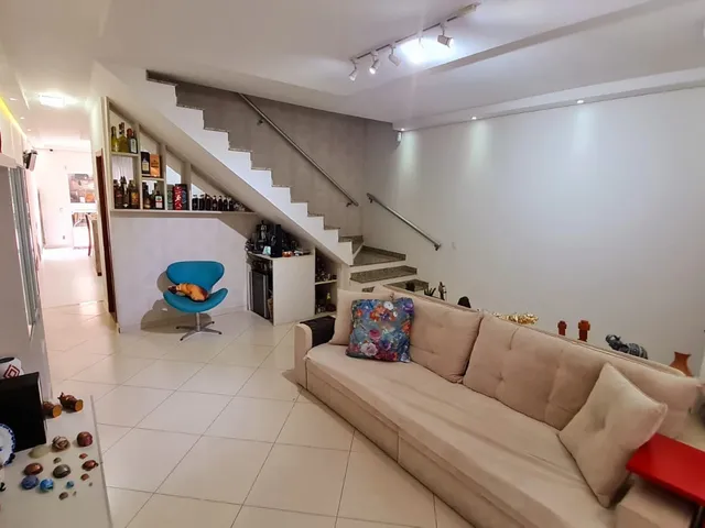 Imagem: Sobrado com 3 Dormitórios no Jardim Leocádia-Aceita