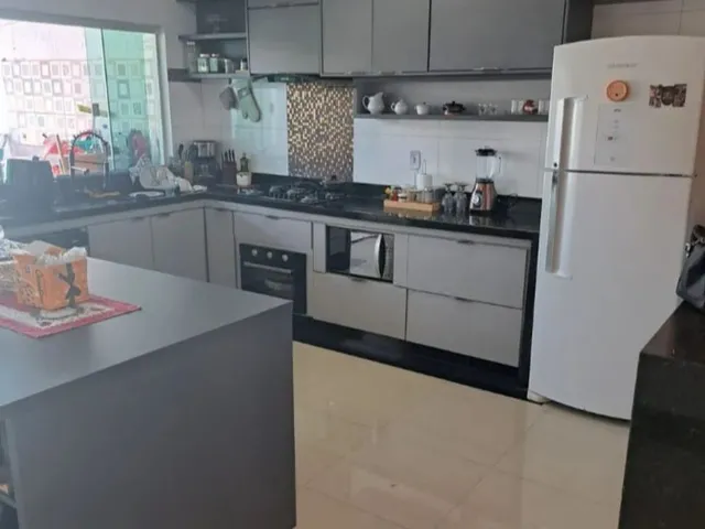 Imagem: Excelente Casa em Condomínio à Venda na