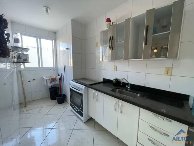 Imagem 5: Apartamento com 2 Quartos à Venda na Praia do Morro - Guarapari/ES