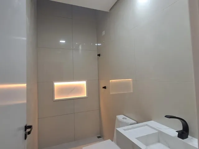 Imagem 2: Imperdível casa à venda em Jundiaí-SP, no Jardim Vale Verde: 3 quartos, 1 suíte, 2