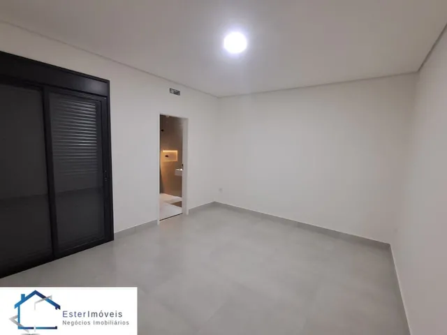 Imagem 4: Imperdível casa à venda em Jundiaí-SP, no Jardim Vale Verde: 3 quartos, 1 suíte, 2