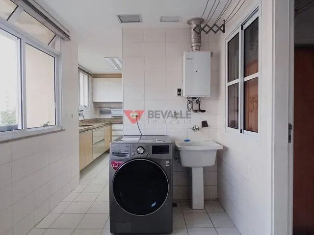 Imagem 2: Luxuoso apartamento à venda em Botafogo: 4 quartos, 2 vagas
