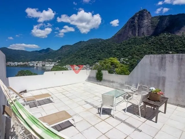 Imagem: Casa luxuosa à venda na Lagoa 4 quartos