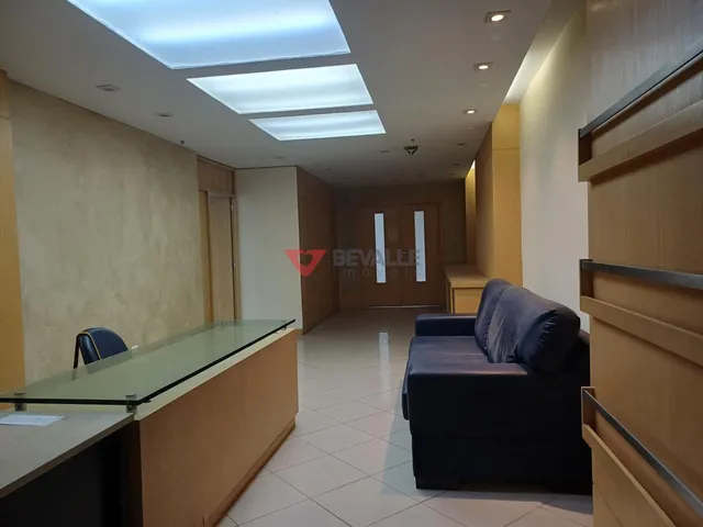 Imagem: Espaçosa sala comercial no Centro do RJ