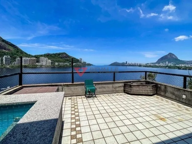 Imagem 2: Cobertura luxuosa à venda na Lagoa: 364m², 4 quartos
