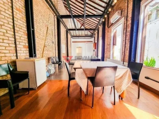 Imagem: Casa à venda em Botafogo 221m², 2 quartos