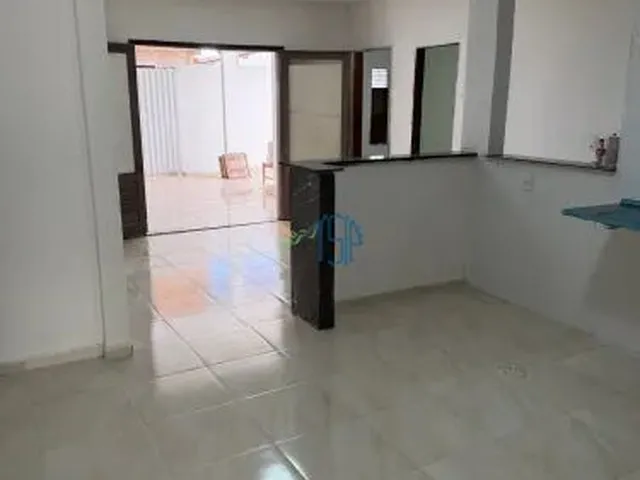 Imagem 7: CASA À VENDA NO PLANALTO