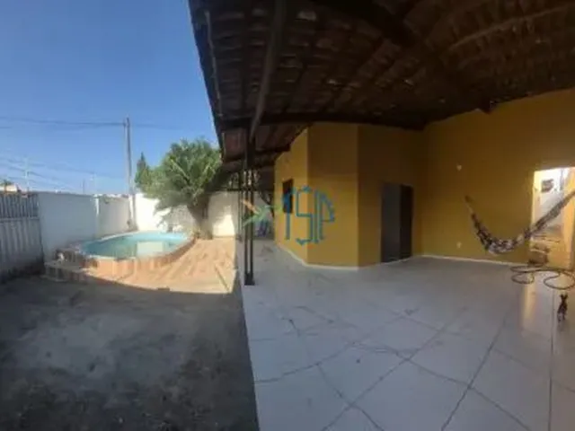 Imagem: CASA COM PISCINA E ESPAÇO PARA 1º ANDAR