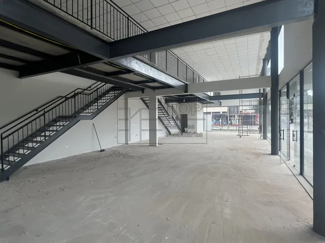 Imagem 2: Lojas Construção para Aluguel