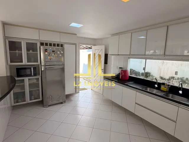Imagem 8: CASA EM COND. - 3 SUÍTES - 250M² - PISCINA PRIVATIVA - 01 VAGA - UNIVILLAS - LAURO DE