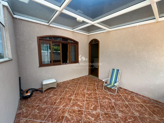 Imagem 6: Casa Sobrado de 1 pavimento de rua com 4 quartos, 344m2 construídos, 6 vagas, localizada