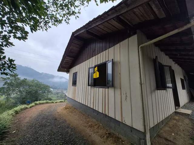 Imagem: Casa de Madeira em Benedito Novo-Sc
