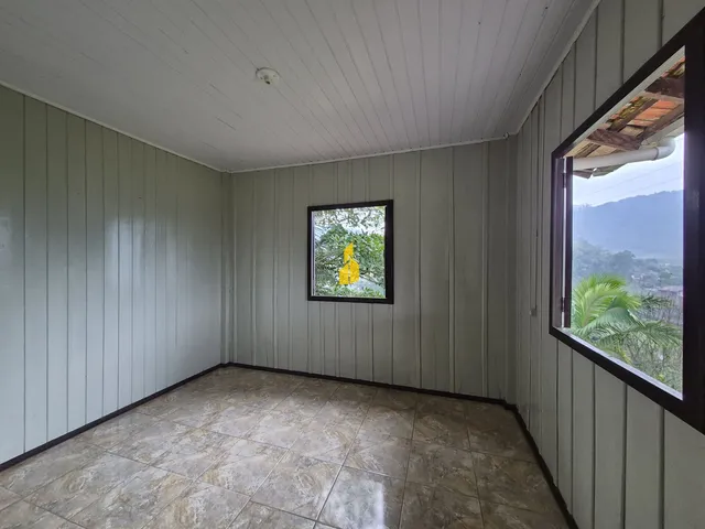 Imagem 8: Casa de Madeira em Benedito Novo-Sc
