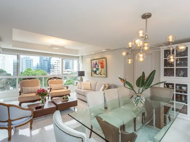 Imagem: O apartamento possui 3 Dormitórios, 1 Suíte, 3 Banheiros,