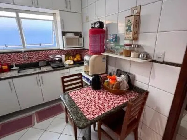 Imagem 8: Vendo em super oportunidade ampla Casa em Condomínio, jardim, garagem, 3/4, suíte, 2
