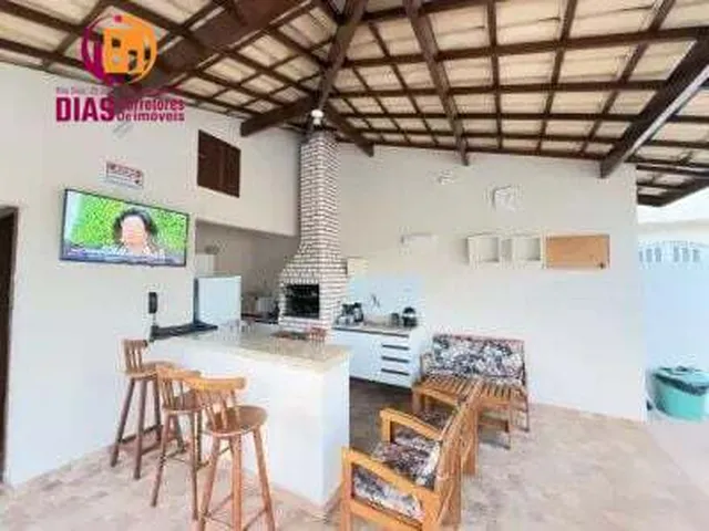 Imagem 3: Vendo em super oportunidade ampla Casa em Condomínio, jardim, garagem, 3/4, suíte, 2