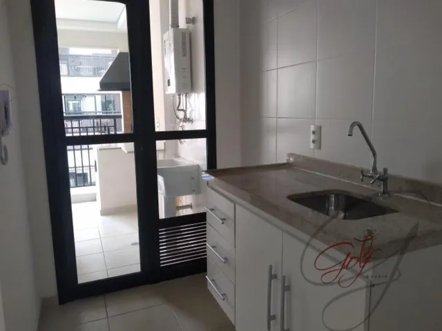 Imagem 6: Apartamento para Locação no Continental, Osasco-Sp: 2 Quartos, 1 Suíte, 1 Sala, 2 Banheiros, 1 Vaga. Confira!