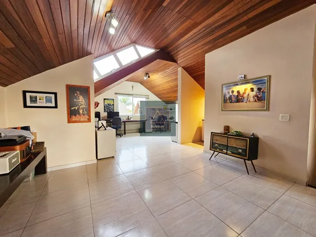 Imagem 7: Casa em Condomínio Exclusivo no Bom Retiro. 278M² . 4 Quartos. Ático com Lareira