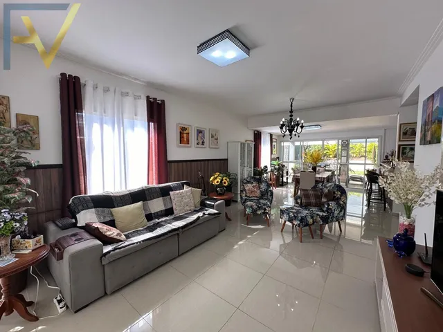 Imagem: Casa À Venda no Condomínio Ibi Aram I