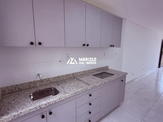 Imagem 6: Alugo Casa nova (1º locação) com 3 suítes, quintal privativo, 02 vagas e excelen